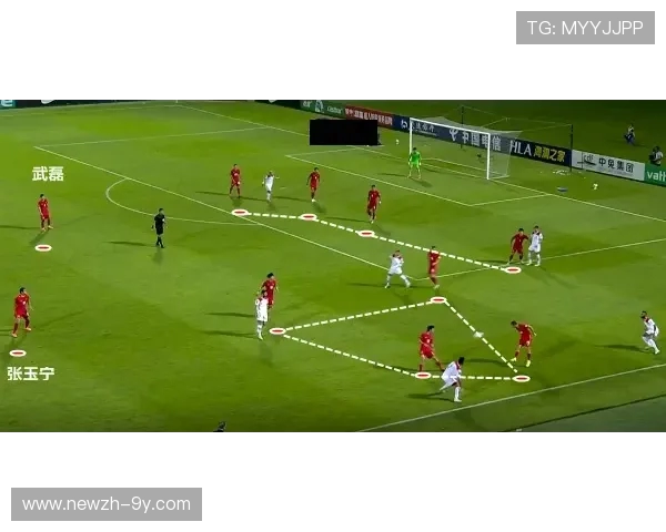 围绕足球带队提升球员综合能力与团队协作的全程高效系统化训练策略 围绕足球带队提升球员综合能力与团队协作的全程高效系统化训练策略